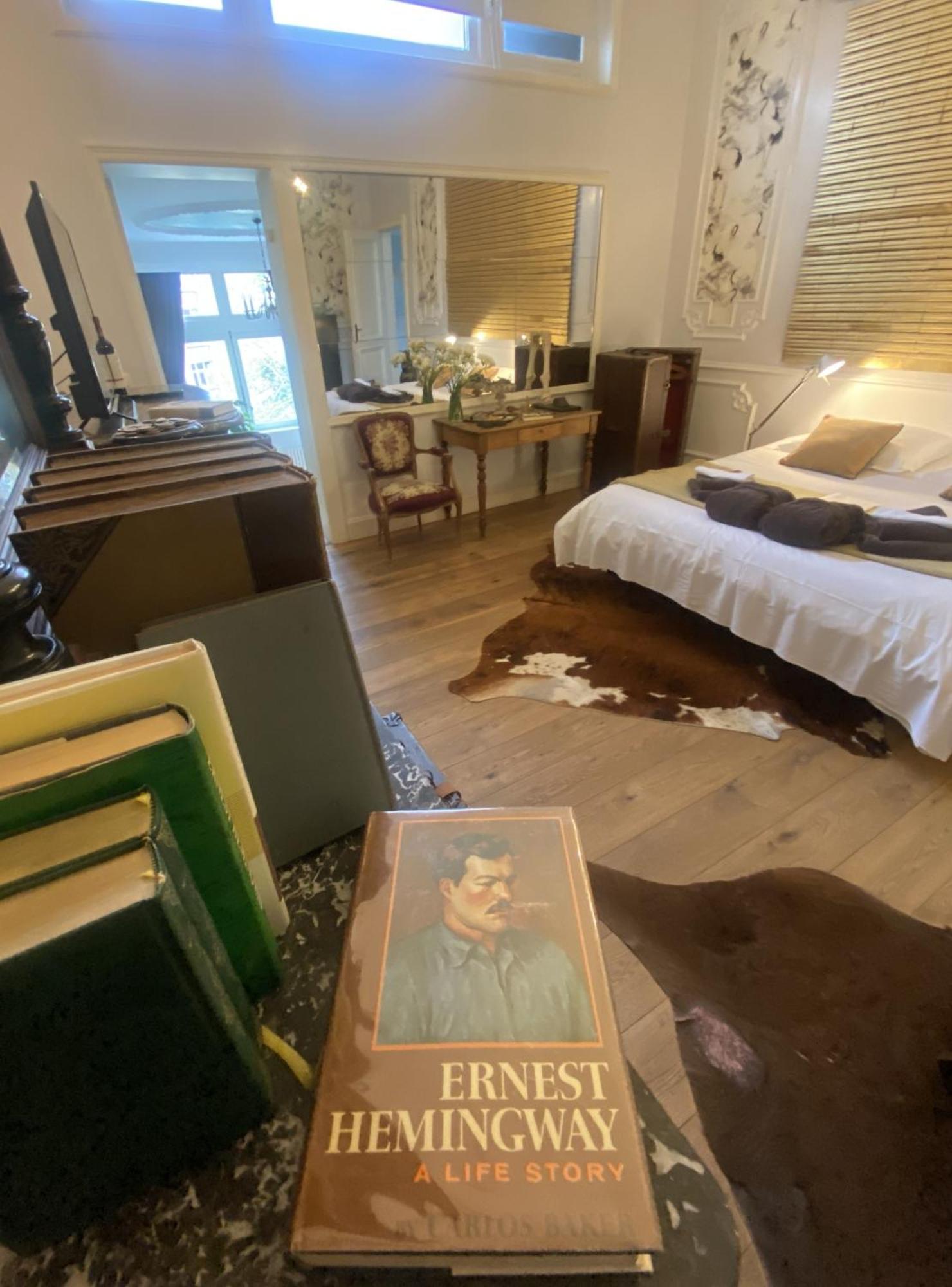 Hemingway Suite