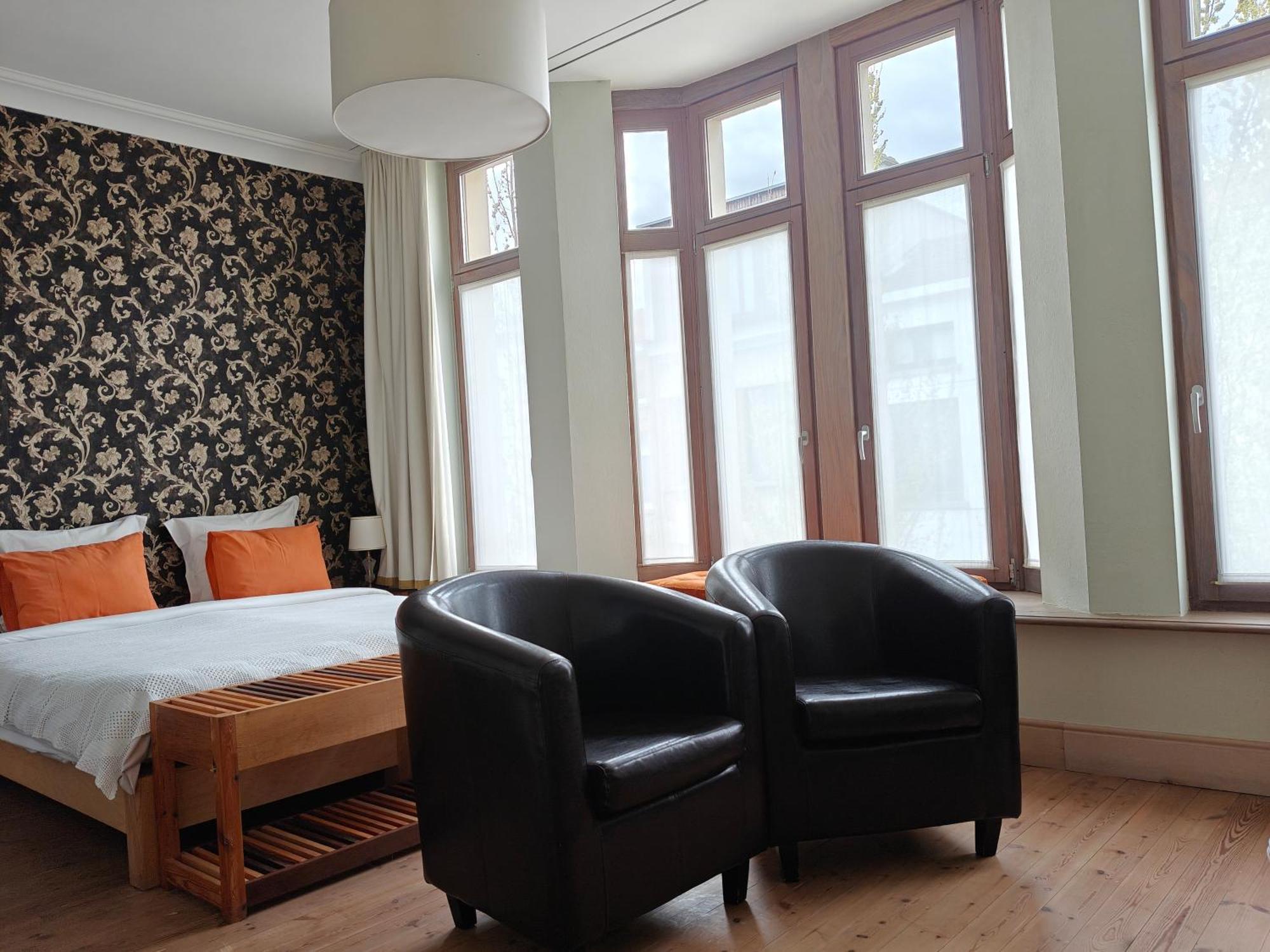Deluxe Double or Twin Room City View