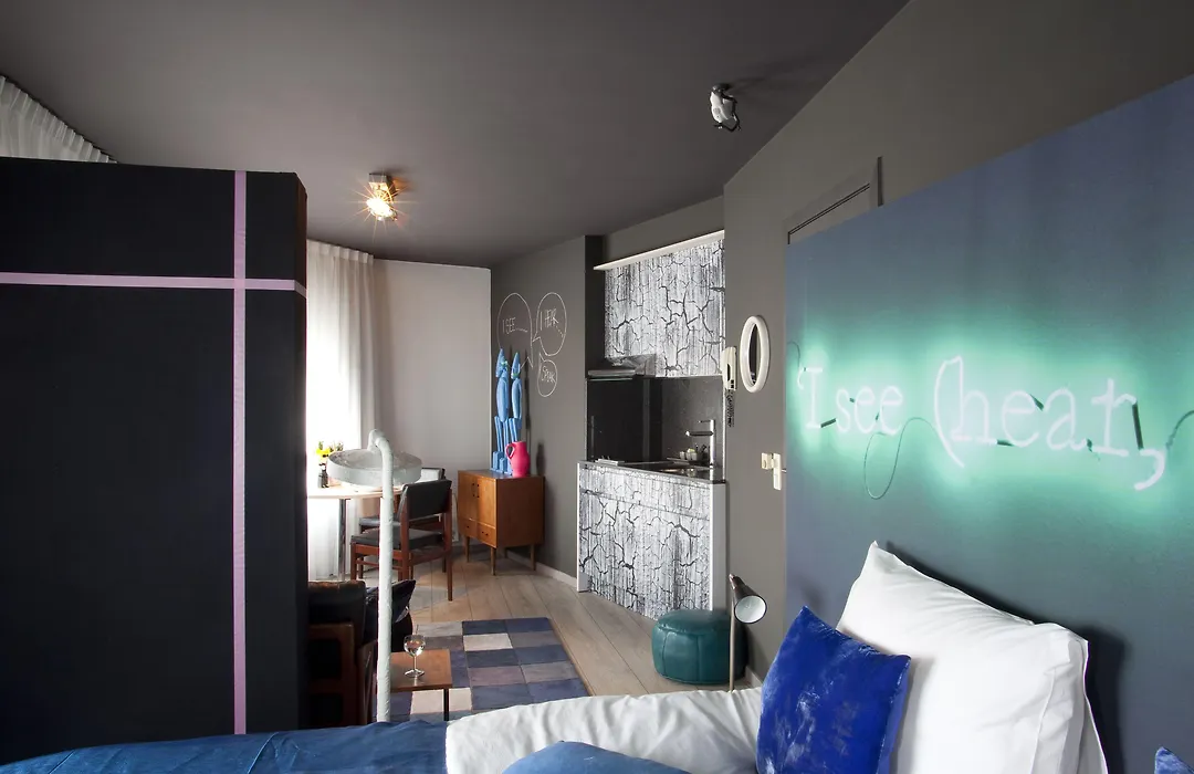 A Place Antwerp - Boutique Suites&Flats - Marnixplaats 15-1